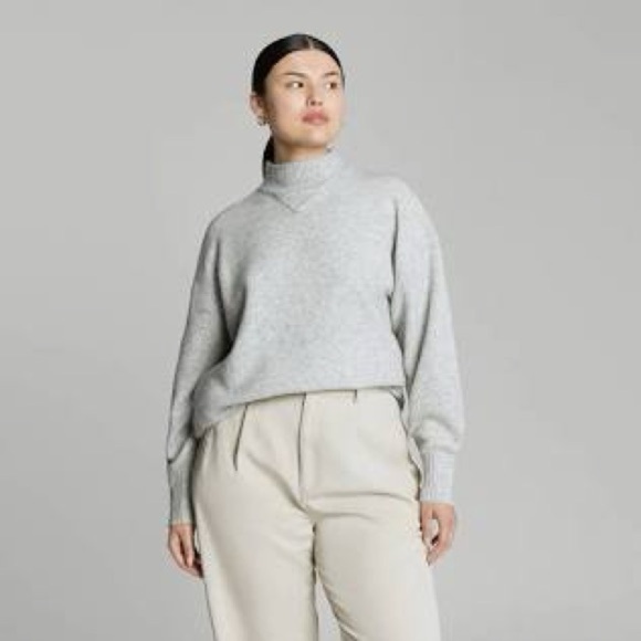 Everlane | The Cozy Stretch Pullover Wool Yak Hair Blend Sweater size Small - Picture 1 of 6
